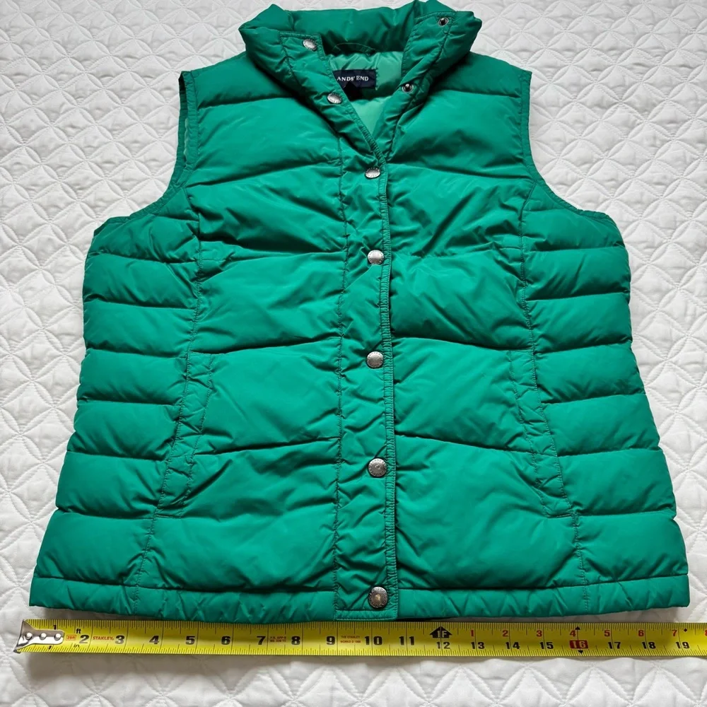 Lands' End Women's Down Puffer Vest Snap Closure Green Sleeveless Size S - Picture 10 of 13